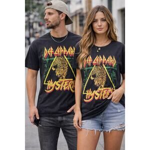 Def Leppard Hysteria Tour 1988 Graphic Band Tee Leopard Rock Shirt Size L NWOT
